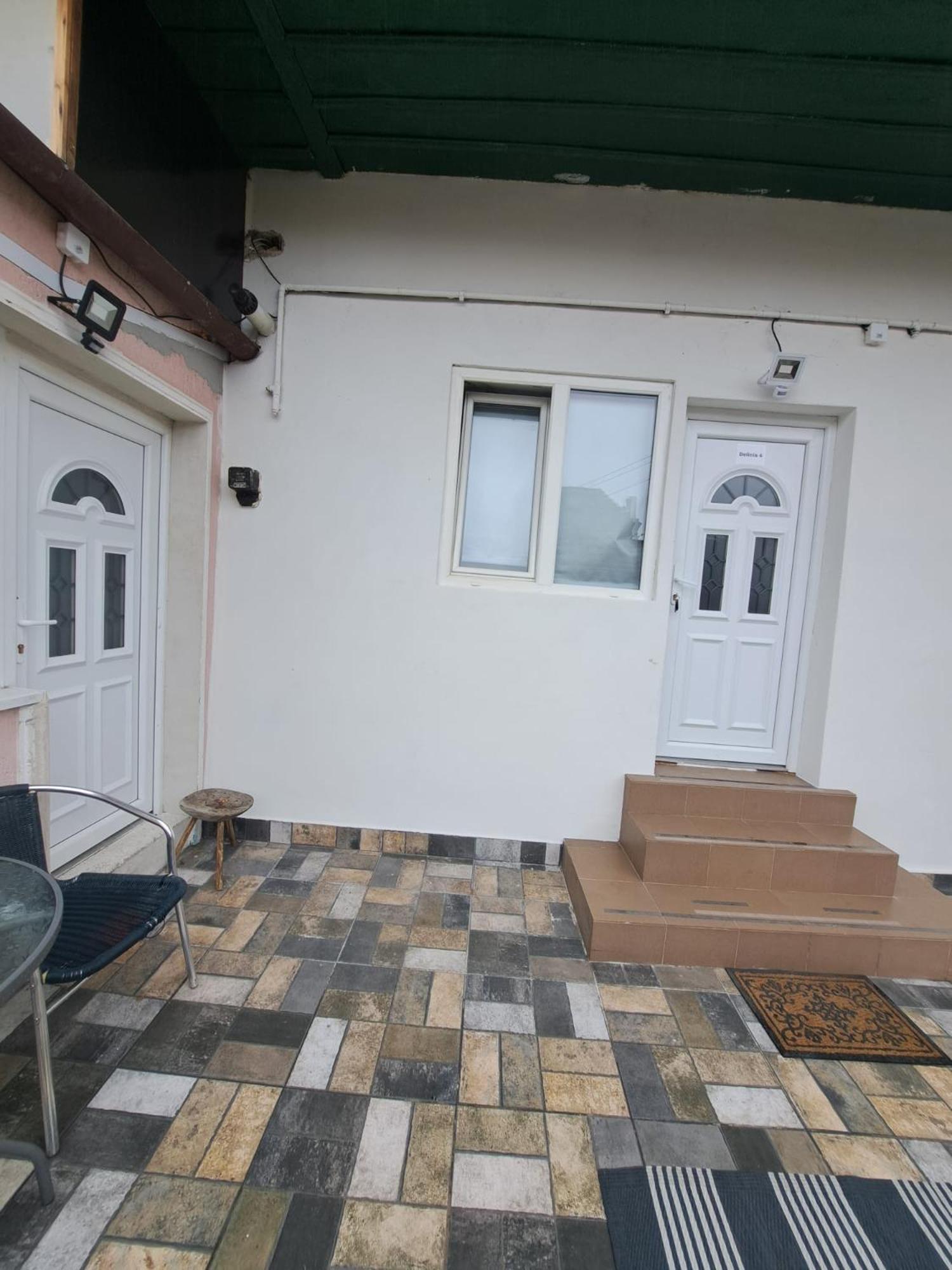 Free Garage In The Center-Delicia 4 Studio! Sibiu Dış mekan fotoğraf